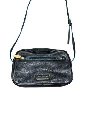 Marc by MARC JACOBS Womens Sally Crossbody Bag Black 100% Leather Gold Hardware